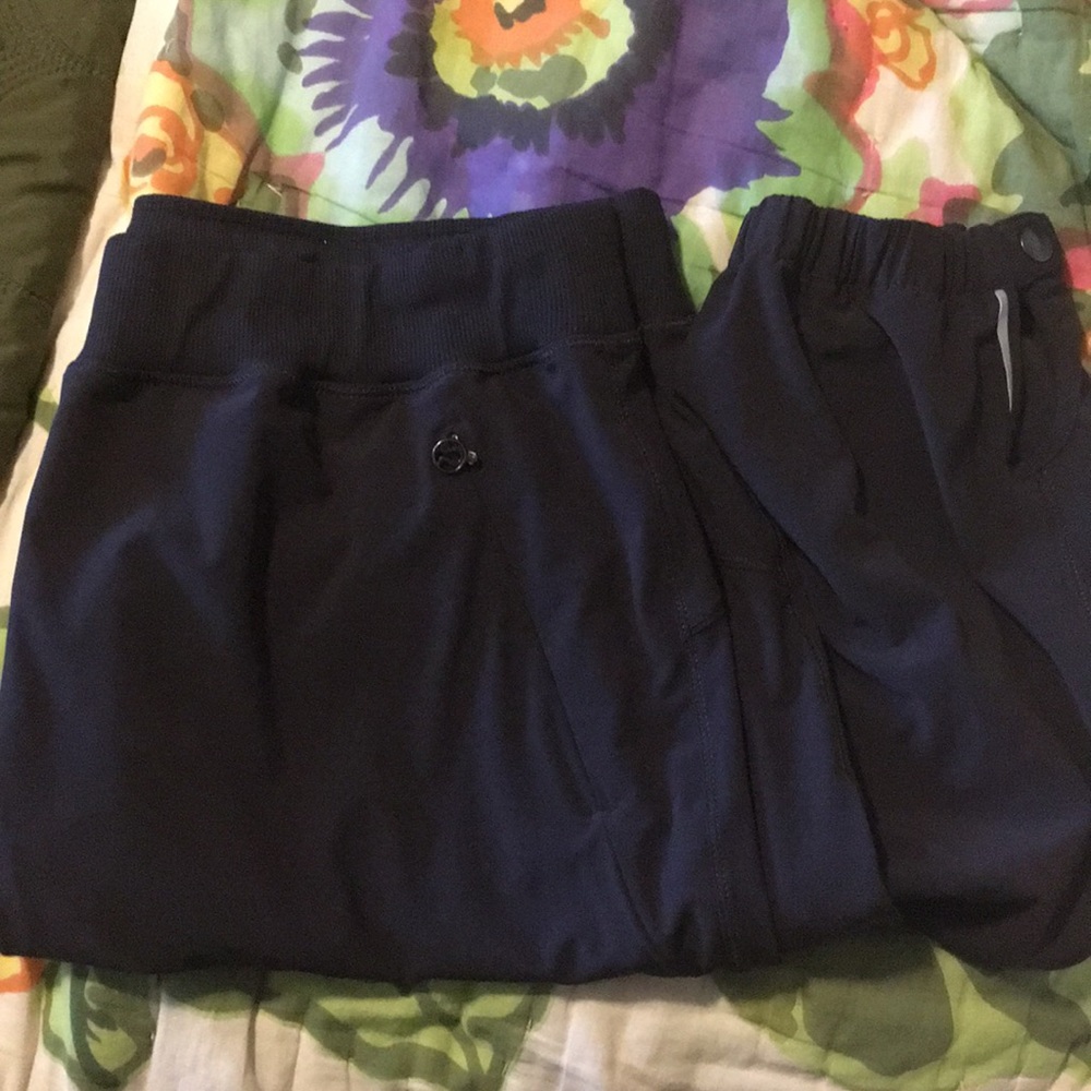 Lululemon track style pant 12